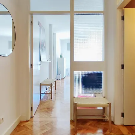 E36 - Ac & Parking - Bright & Spacious Apartment Lejlighed Porto