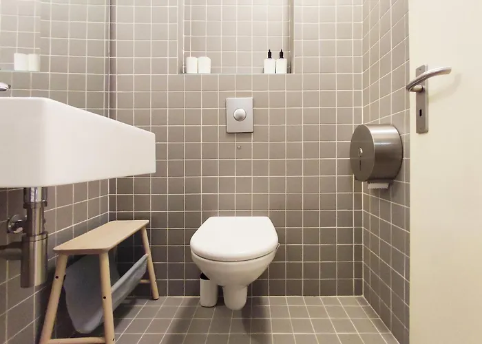 E36 - Ideal For Families - Large Areas *