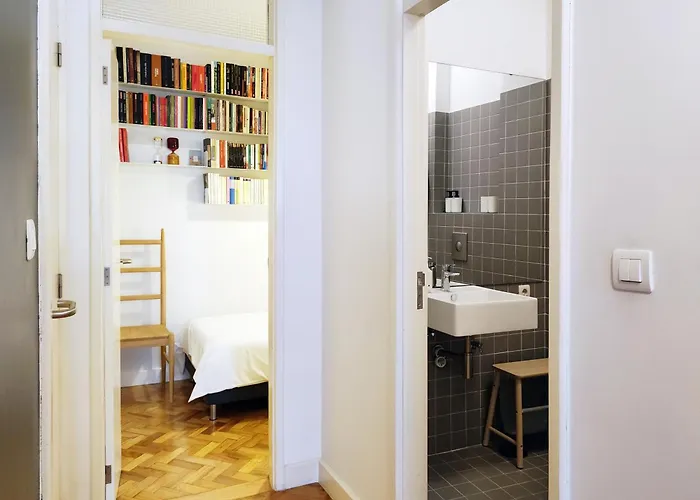 E36 - Ideal For Families - Large Areas *