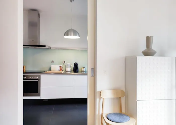 E36 - Ideal For Families - Large Areas